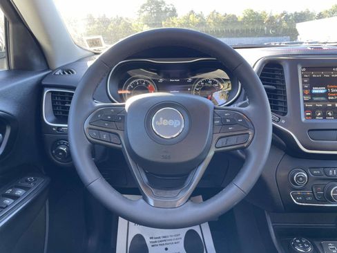 Used 2022 Jeep Cherokee Trailhawk w/ Sun, Sound & Nav Group AWD/4WD image 20