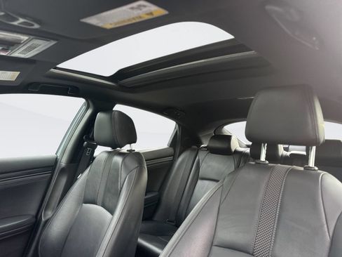 Used 2020 Honda Civic Sport Touring image 16