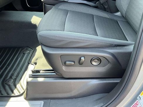 New 2026 GMC Sierra 1500 Elevation image 17