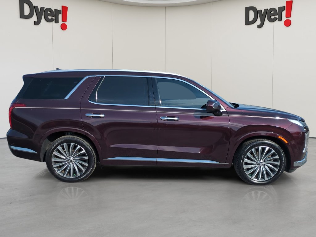 Used 2023 Hyundai Palisade Calligraphy w/ Cargo Package AWD/4WD image 3