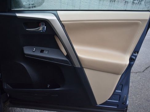 Used 2013 Toyota RAV4 Limited image 42