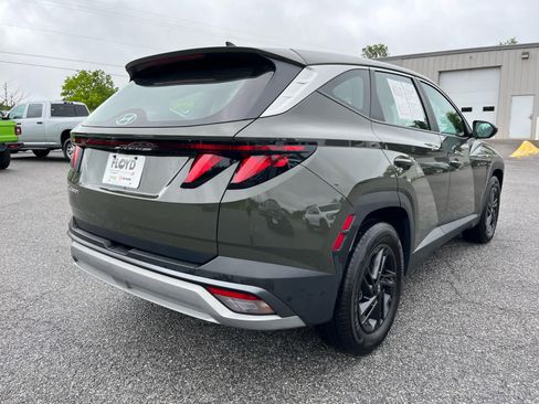 Used 2025 Hyundai Tucson SE FWD image 3
