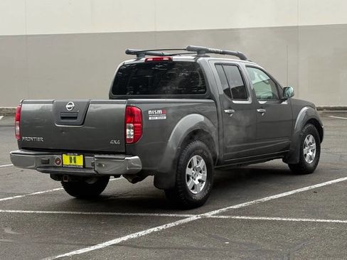 Used 2006 Nissan Frontier NISMO w/ (J01) Sunroof Pkg image 5