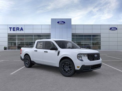New 2026 Ford Maverick XLT w/ XLT Luxury Package AWD/4WD image 7