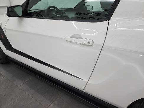 Used 2011 Ford Mustang GT Premium w/ Security Pkg RWD image 46