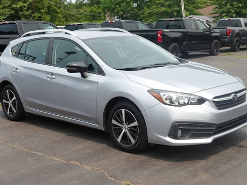 Used 2023 Subaru Impreza 2.0i Premium AWD/4WD image 4