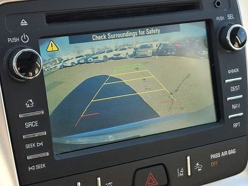 Used 2016 GMC Acadia SLT w/ Open Road Package image 23