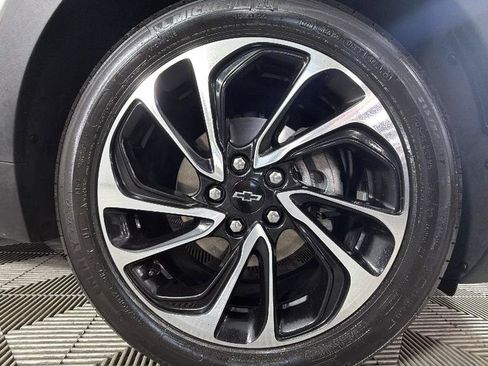 Certified 2023 Chevrolet Bolt EUV Premier FWD image 36