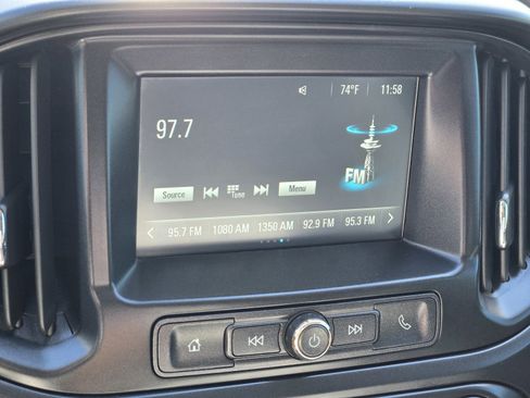 Used 2018 Chevrolet Colorado W/T image 16