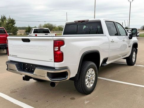 New 2026 Chevrolet Silverado 2500 LT image 5