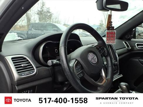 Used 2018 Jeep Grand Cherokee Altitude image 13