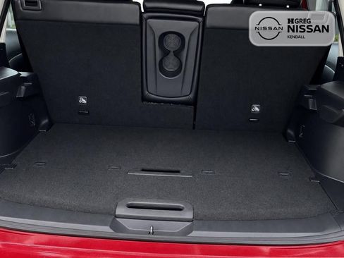 Used 2017 Nissan Rogue SL w/ SL Premium Package FWD image 12
