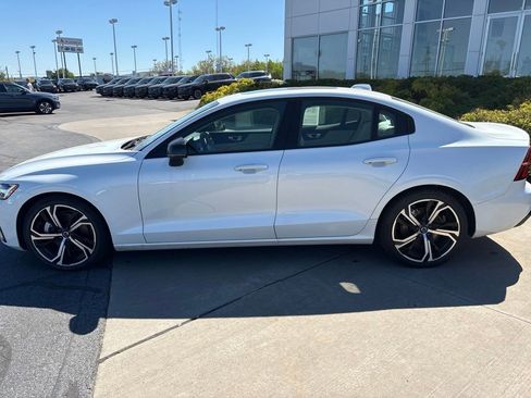 Certified 2024 Volvo S60 B5 Core w/ Climate Package AWD/4WD image 9