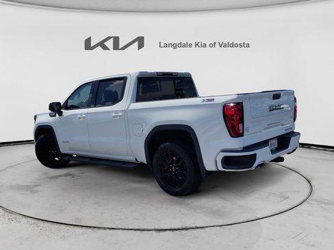 Used 2022 GMC Sierra 1500 Elevation w/ Elevation Premium Package AWD/4WD image 6