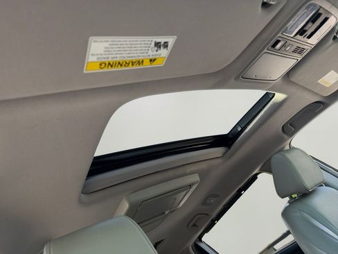 Used 2019 Honda Odyssey Elite image 7