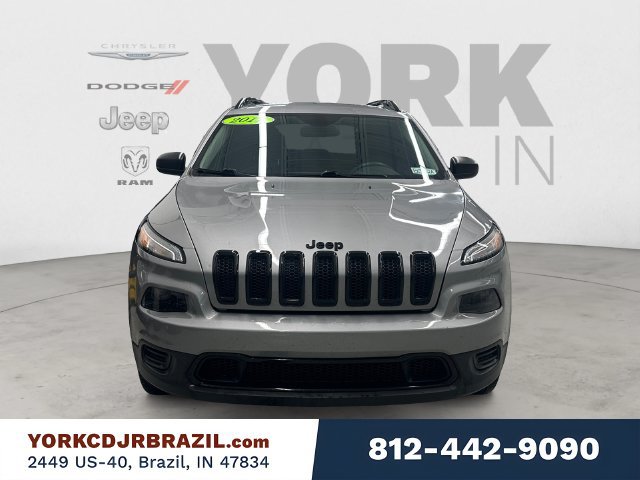 Used 2017 Jeep Cherokee Sport AWD/4WD image 8