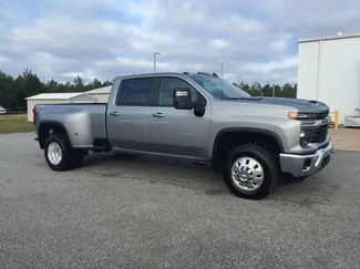 New 2026 Chevrolet Silverado 3500 LT w/ All Star Edition video 2