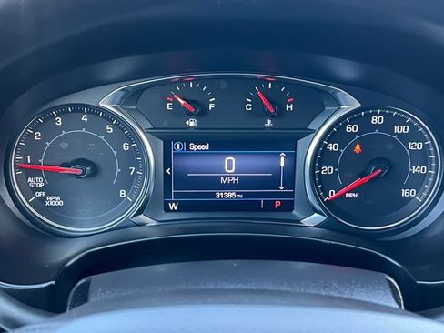 Used 2023 GMC Terrain SLE w/ Driver Convenience Package AWD/4WD image 19