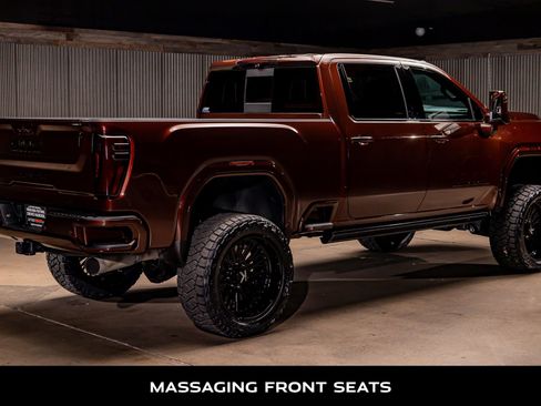 Used 2024 GMC Sierra 2500 Denali Ultimate image 10