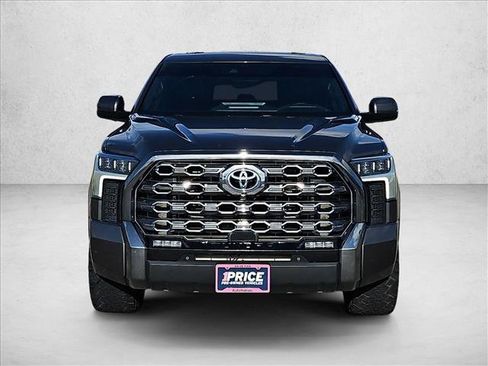 Used 2024 Toyota Tundra Platinum AWD/4WD image 2
