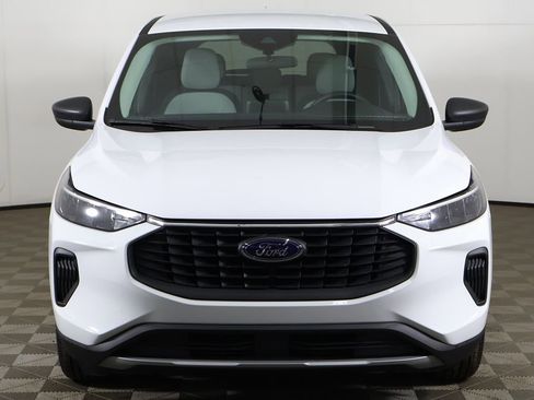 Used 2023 Ford Escape Active image 10