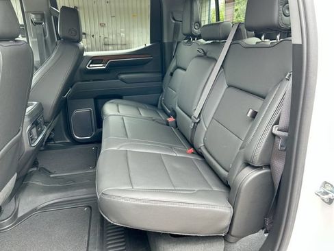 Used 2023 GMC Sierra 1500 Denali w/ Denali Reserve Package AWD/4WD image 26