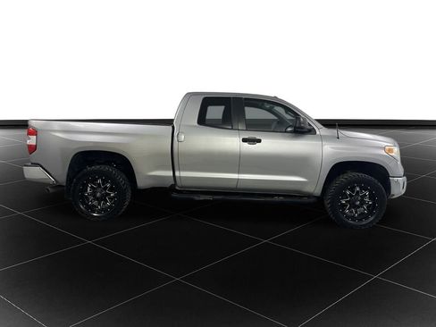 Used 2016 Toyota Tundra SR5 image 6
