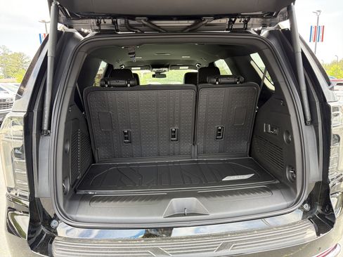 New 2026 Chevrolet Tahoe LT w/ Comfort Package RWD image 18