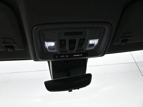 Used 2026 GMC Sierra 1500 Denali w/ Denali Reserve Package AWD/4WD image 26