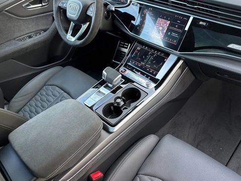 New 2026 Audi RS Q8 performance image 13