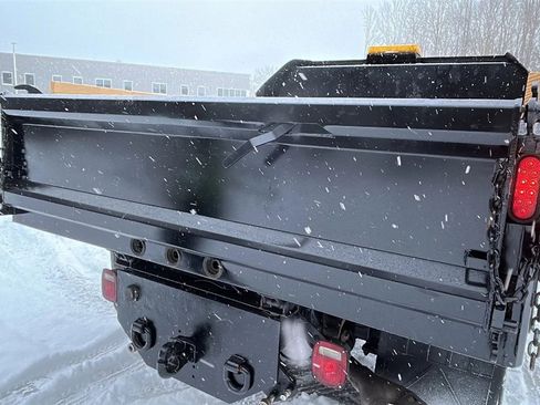 Used 2013 Ford F450 XL w/ Snow Plow Prep Pkg image 19