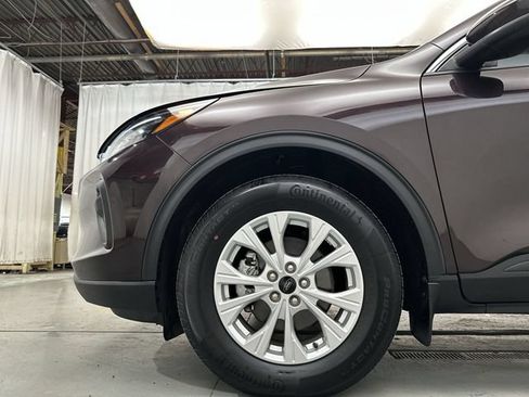 Used 2023 Ford Escape Active w/ Tech Pack #2 AWD/4WD image 21