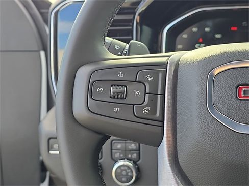 New 2025 GMC Sierra 1500 Elevation w/ Elevation Premium Package image 9
