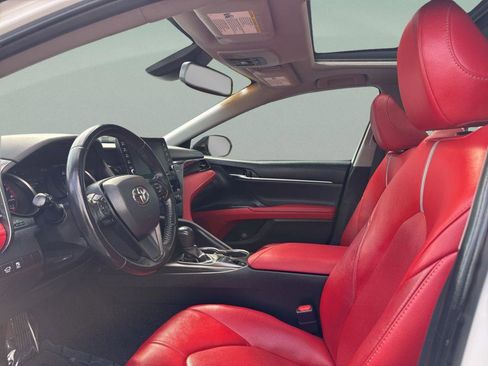 Used 2022 Toyota Camry XSE image 13