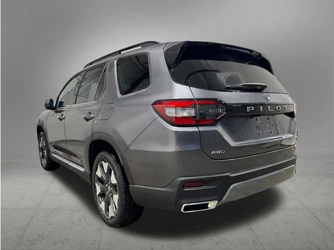 New 2026 Honda Pilot Elite image 3