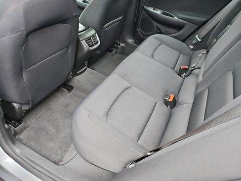 Used 2025 Chevrolet Malibu LT FWD image 33