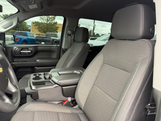 Certified 2025 Chevrolet Silverado 1500 Custom AWD/4WD image 20
