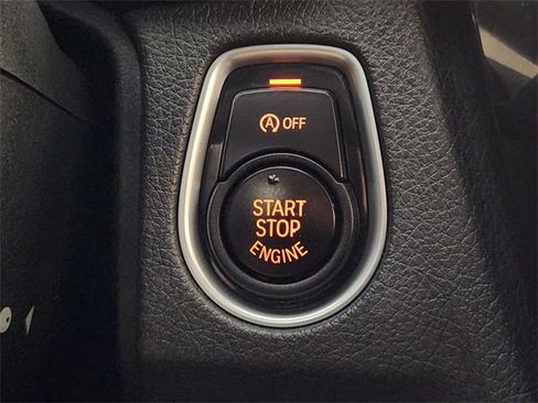 Used 2018 BMW 430i Convertible image 19