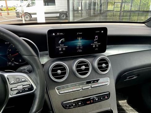 Certified 2021 Mercedes-Benz GLC 300 4MATIC image 11