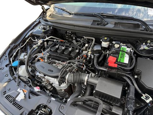 Used 2023 Honda Accord EX image 12