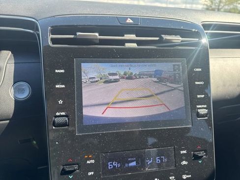 Used 2022 Hyundai Santa Cruz SEL Premium AWD/4WD image 25