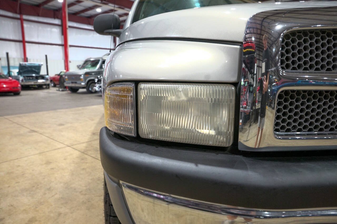 Used 1998 Dodge Ram 2500 Truck 4x4 Quad Cab image 38