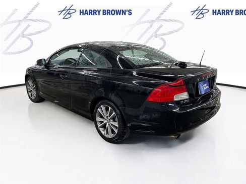 Used 2011 Volvo C70 T5 FWD image 2