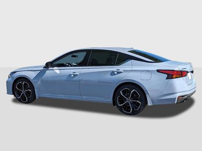 New 2025 Nissan Altima 2.5 SR