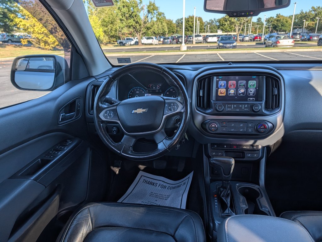 Used 2018 Chevrolet Colorado Z71 AWD/4WD image 3