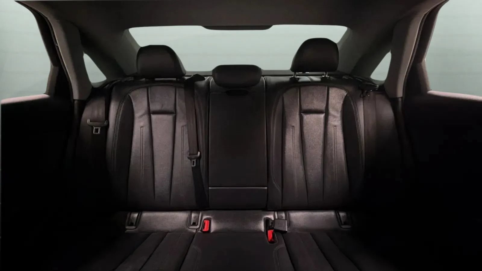 Used 2019 Audi A4 2.0T Premium w/ Convenience Package FWD image 17