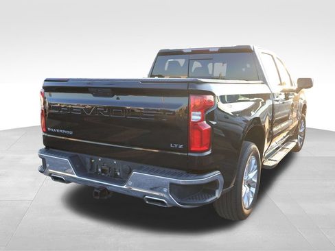 Used 2019 Chevrolet Silverado 1500 LTZ AWD/4WD image 16
