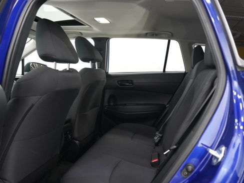 Used 2025 Toyota Corolla Cross LE w/ Moonroof Package AWD/4WD image 14