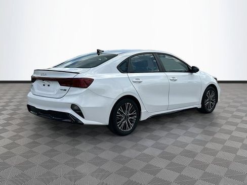 Used 2023 Kia Forte GT-Line w/ GT-Line Premium Package FWD image 5