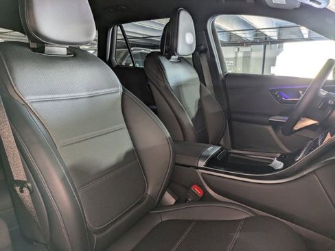 Certified 2024 Mercedes-Benz GLC 300 image 20